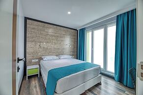 Grisverde Suites Hotel