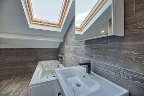 Grisverde Suites Hotel