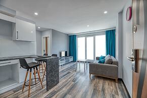 Grisverde Suites Hotel