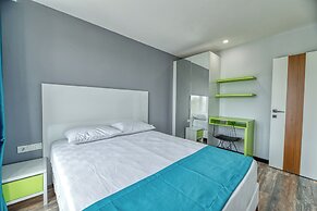 Grisverde Suites Hotel