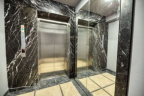 Grisverde Suites Hotel