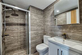 Grisverde Suites Hotel