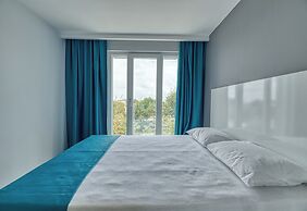 Grisverde Suites Hotel