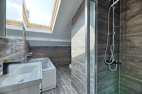 Grisverde Suites Hotel