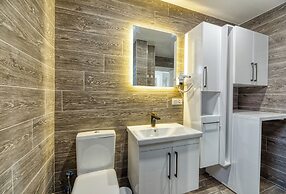 Grisverde Suites Hotel