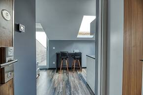 Grisverde Suites Hotel