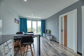 Grisverde Suites Hotel
