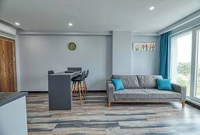 Grisverde Suites Hotel