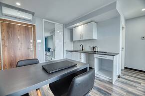 Grisverde Suites Hotel