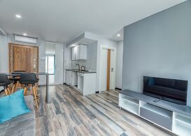 Grisverde Suites Hotel