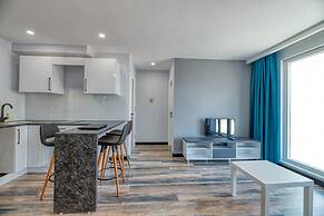 Grisverde Suites Hotel