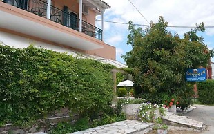 Odysseia Apartments