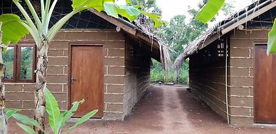 Monara Arana Eco Village and Farm Resort - Hostel