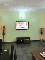 Gees Shortlets Apartments