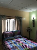 Gees Shortlets Apartments