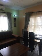 Gees Shortlets Apartments