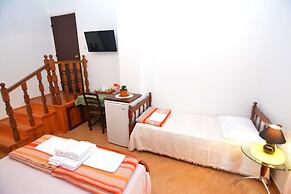 Apartments & Rooms Vanja