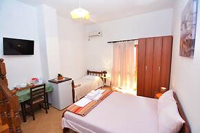 Apartments & Rooms Vanja