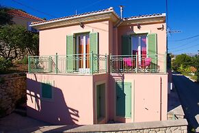 Traditional Kefalonian Home Regina