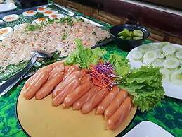 Nua Tone Resort & Cafe