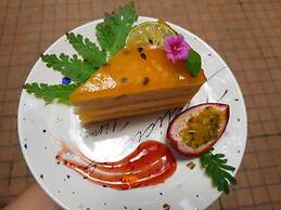 Nua Tone Resort & Cafe