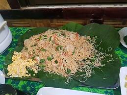 Nua Tone Resort & Cafe