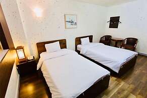 Jeonju Hansung Tourist Hotel