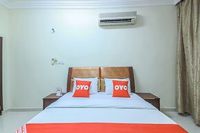 Super OYO 111 Al Thabit Hotel