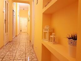 La Coccinella Rooms Self Check-in