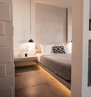 George & Joanna Suites