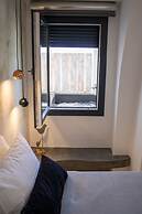 George & Joanna Suites