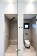 George & Joanna Suites