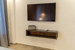 George & Joanna Suites