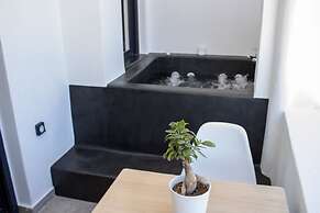 George & Joanna Suites