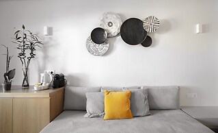 George & Joanna Suites