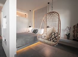 George & Joanna Suites