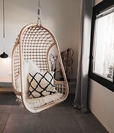 George & Joanna Suites