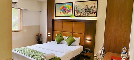 Hotel Express INN, Panvel