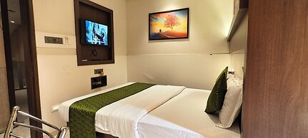 Hotel Express INN, Panvel