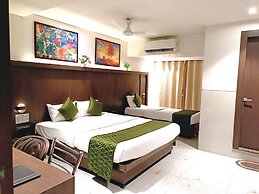 Hotel Express INN, Panvel