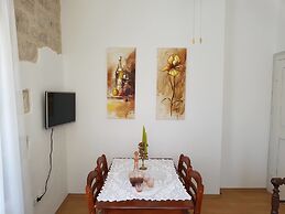 Castel Nonna Franka