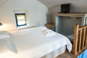 Spitakia Cottages