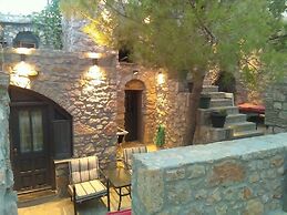 Spitakia Cottages