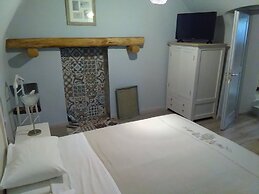 Spitakia Cottages