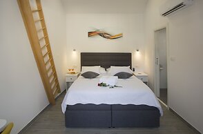 Central Old Town Rooms