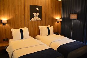 Monarch Hotel Amman