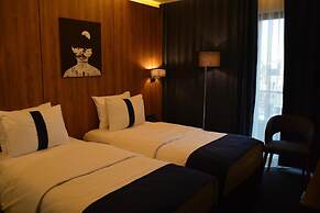 Monarch Hotel Amman