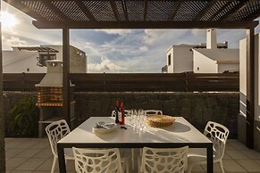 Playa Blanca Beach Mate