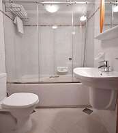 Brazilia Suites Hotel