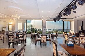 Annata Beach Hotel